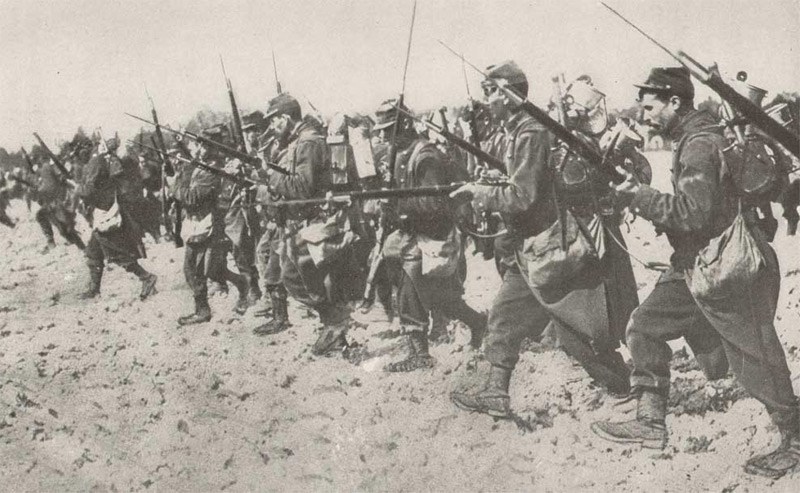 French bayonet charge in World War I